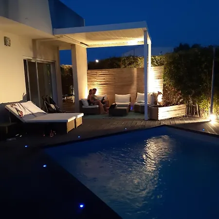 Jamero, Bord De Mer, Piscine Chauffee, Balneo, Climatisation,, Parking Prive Villa *